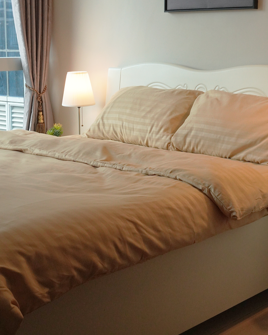 Striped Bedsheet Set (4-in-1)