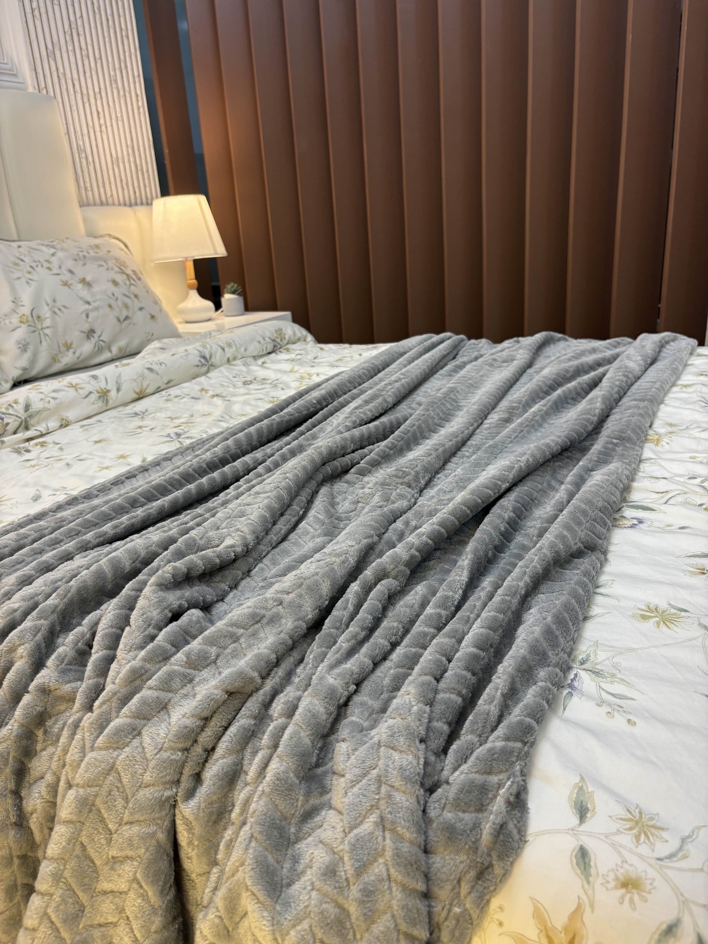 🌿 Ulap Warmleaf Blanket – Nature Engrossed Edition