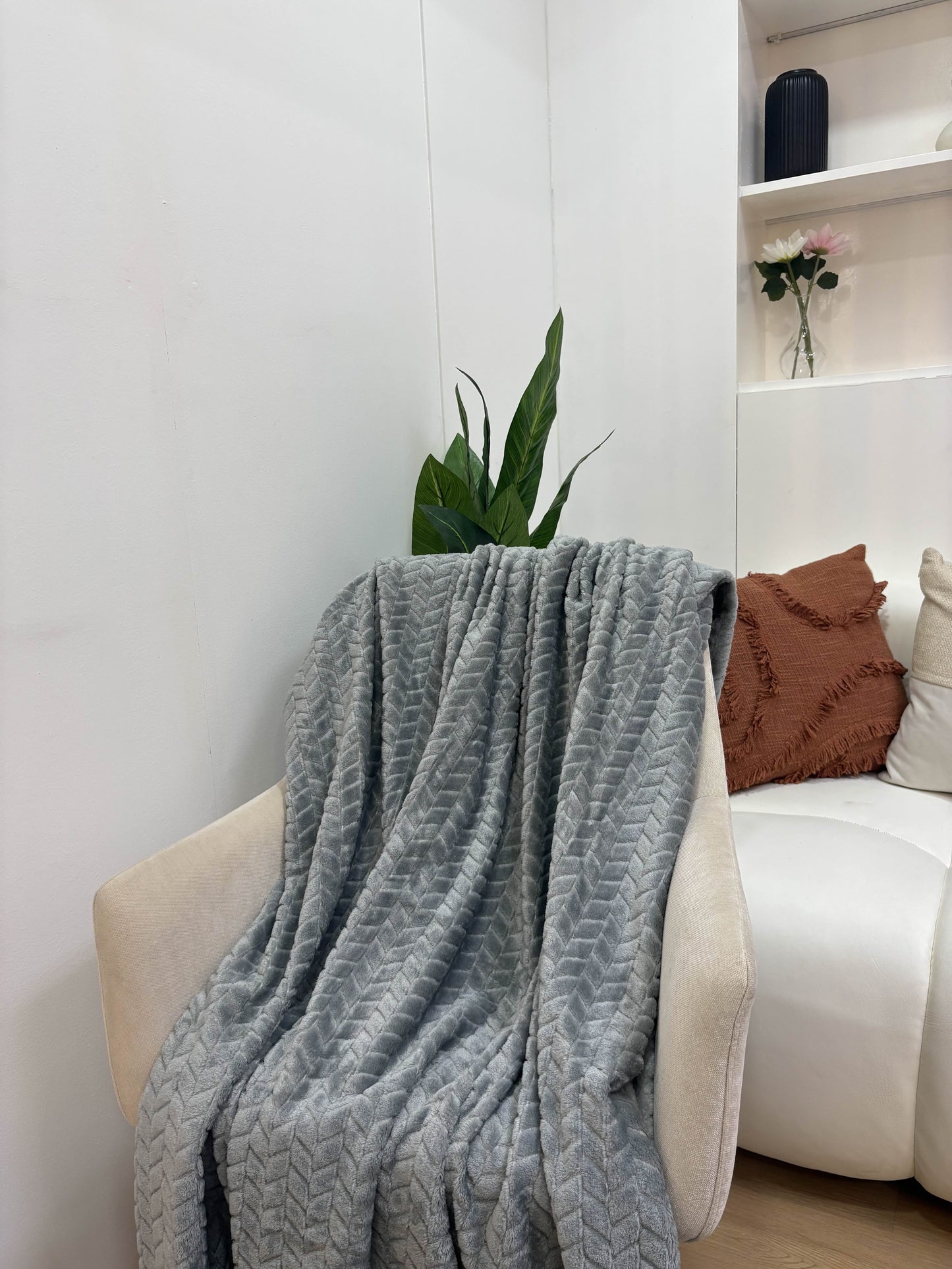 🌿 Ulap Warmleaf Blanket – Nature Engrossed Edition